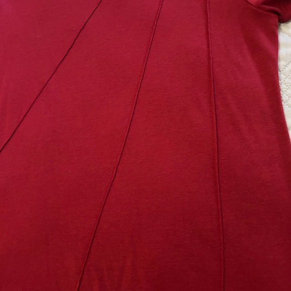 Women’s Burgundy Top, NEVER WORN, Size Small - Picture 3 of 8